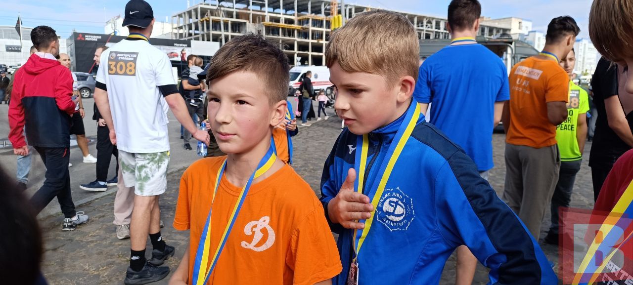 Новини Хмельницького - фото з У Хмельницькому відбувся благодійний забіг “Братство сталевих”