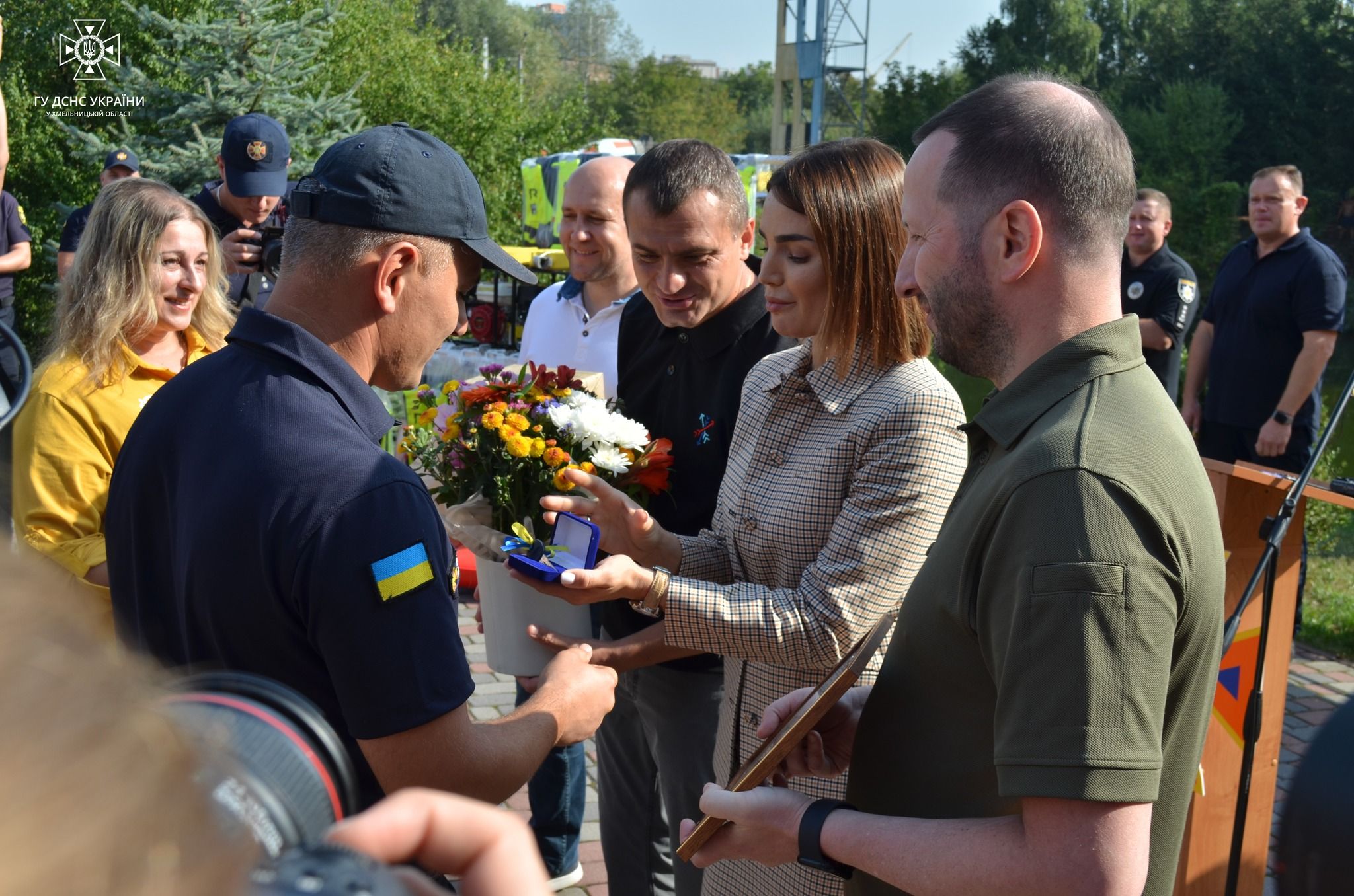 Новини Хмельницького - фото з Трьом рятувальникам Хмельниччини вручили ключі від квартир (ФОТО, ВІДЕО)