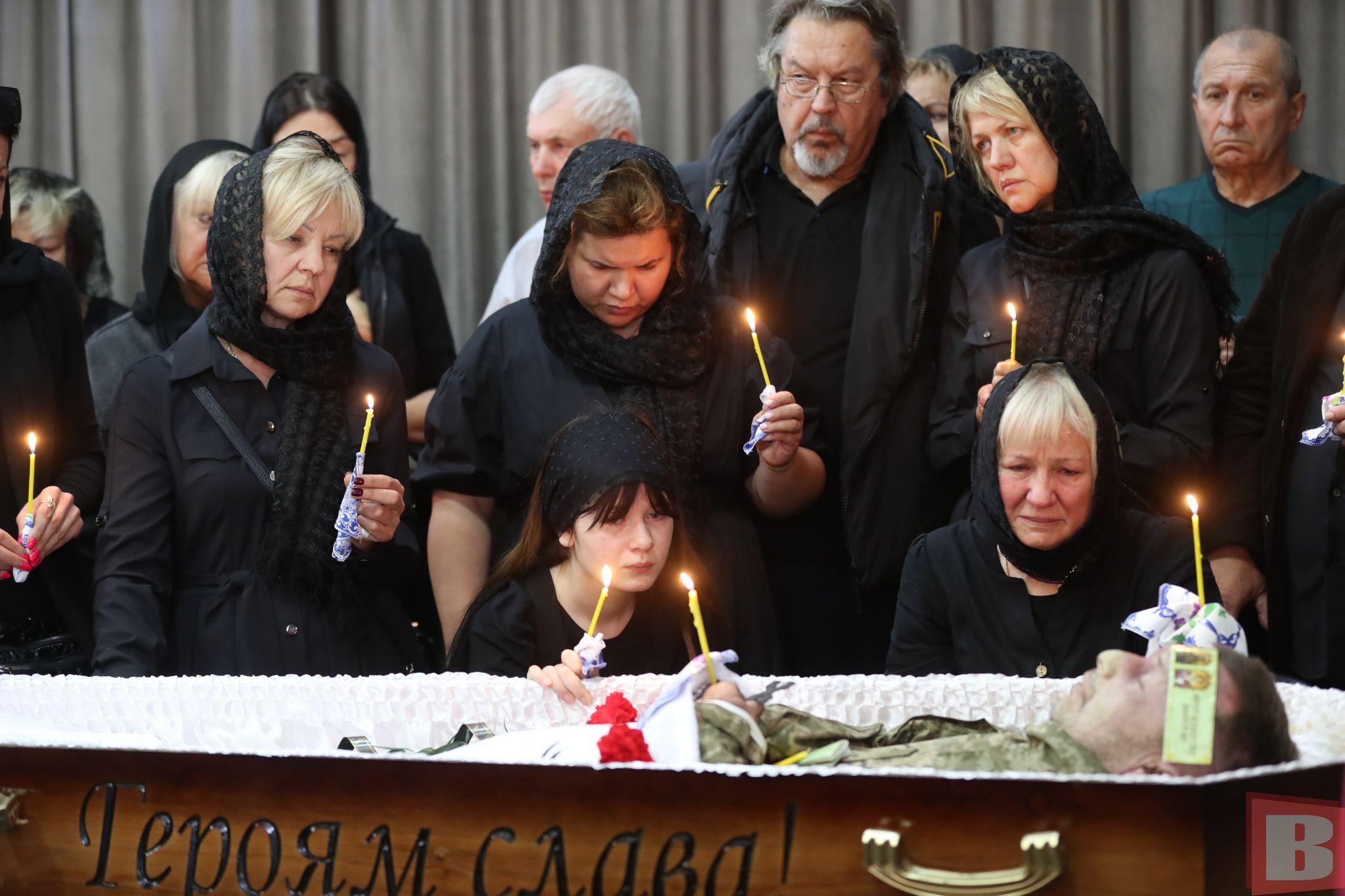 Новини Хмельницького - фото з У Хмельницькому попрощалися з сапером Вячеславом Шухаревим