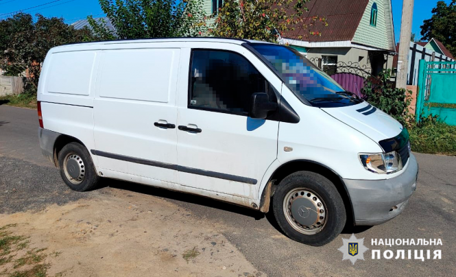 Новини Вінниці - фото з На Гайсинщині Mercedes збив пішохода, а Volkswagen в'їхав у Hyundai