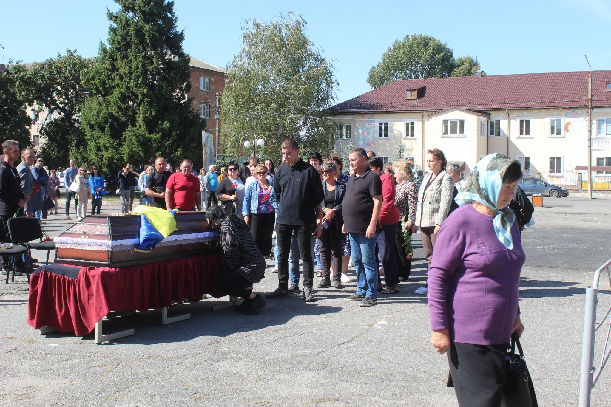 Новини Козятина - фото з «Мій Андрій воює і я, Таня, піду», — казав Євген Охримівський збираючись на війну