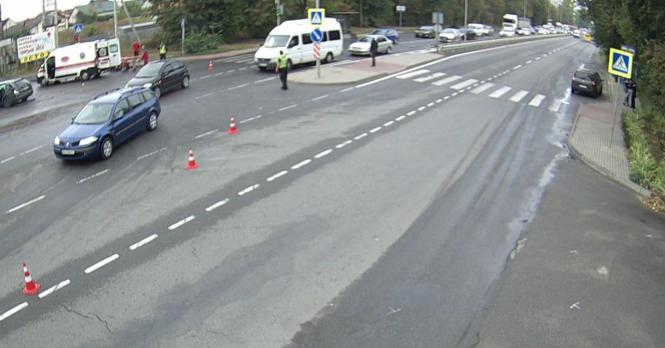 Новини Вінниці - фото з На Немирівському шосе в ДТП потрапив автобус. На місці працює поліція та медики