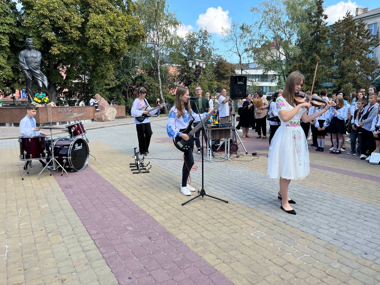 Новини Тернополя - фото з Перші 125! Як у Тернополі відзначили ювілей Української гімназії ім. Франка