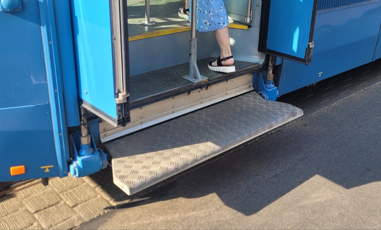 Новини Вінниці - фото з Чи дійсно нові швейцарські трамваї недоступні для візків? Пояснюють транспортники