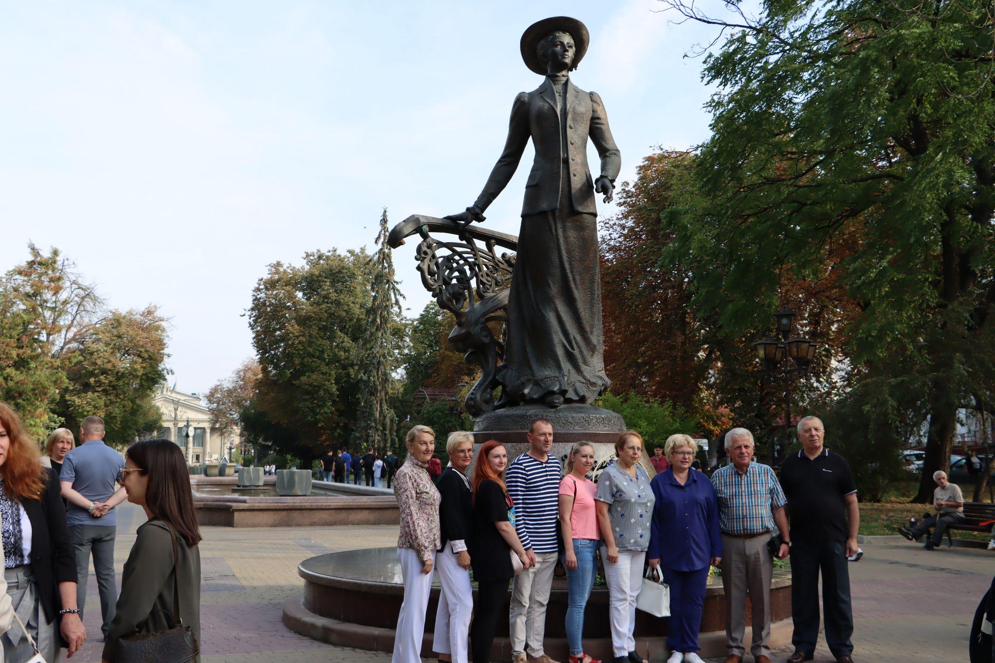 Новини Тернополя - фото з У Тернополі відзначили 151-річницю від дня народження Соломії Крушельницької: фоторепортаж