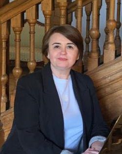 Новини Тернополя - фото з Ліпить динозаврів та мріє обійняти маму: як Дмитрик із бабусею рятувалися від війни