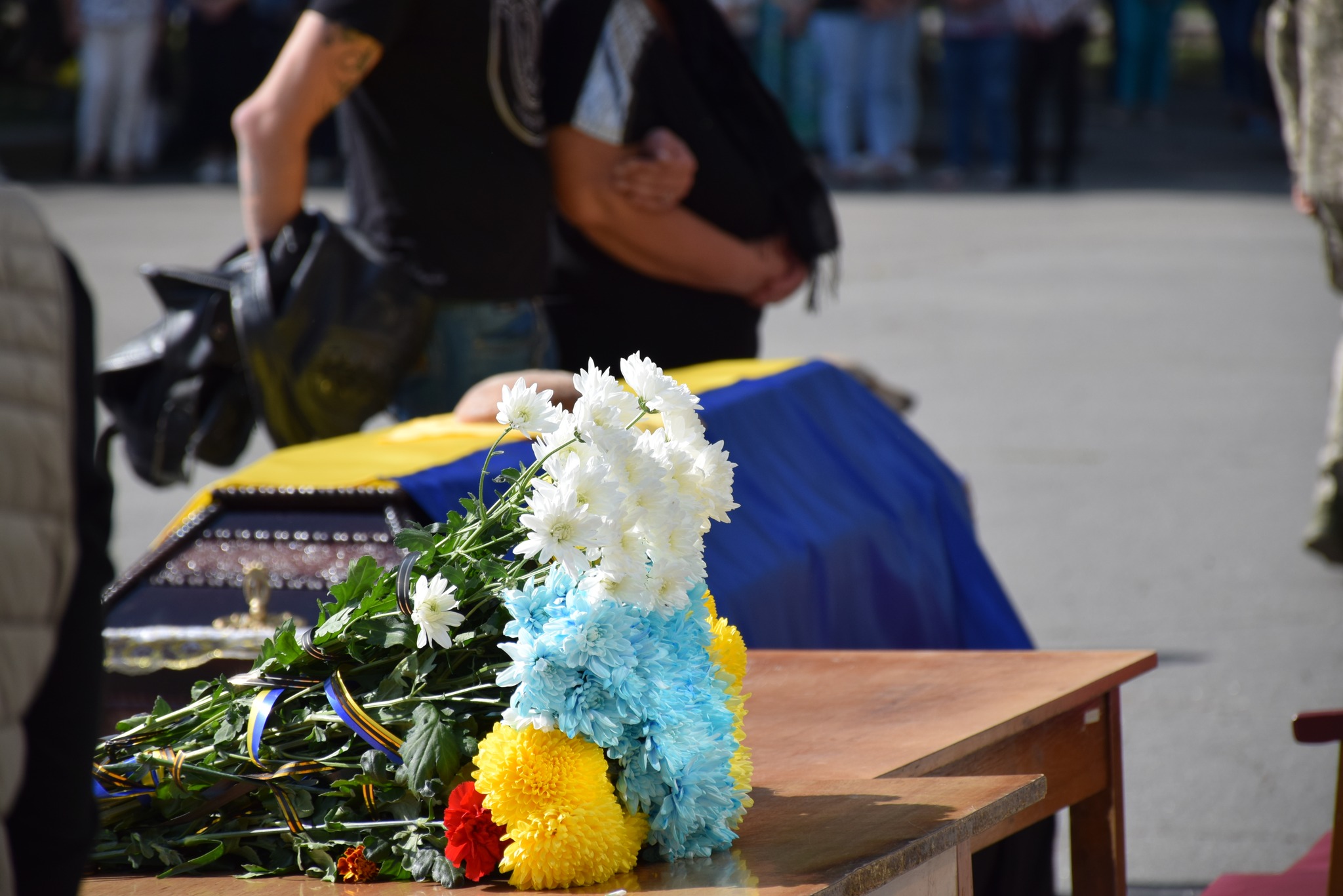 Новини Хмельницького - фото з Їм було 24 і 39 років. Загинули двоє військових з Хмельниччини Возможно, это изображение текст