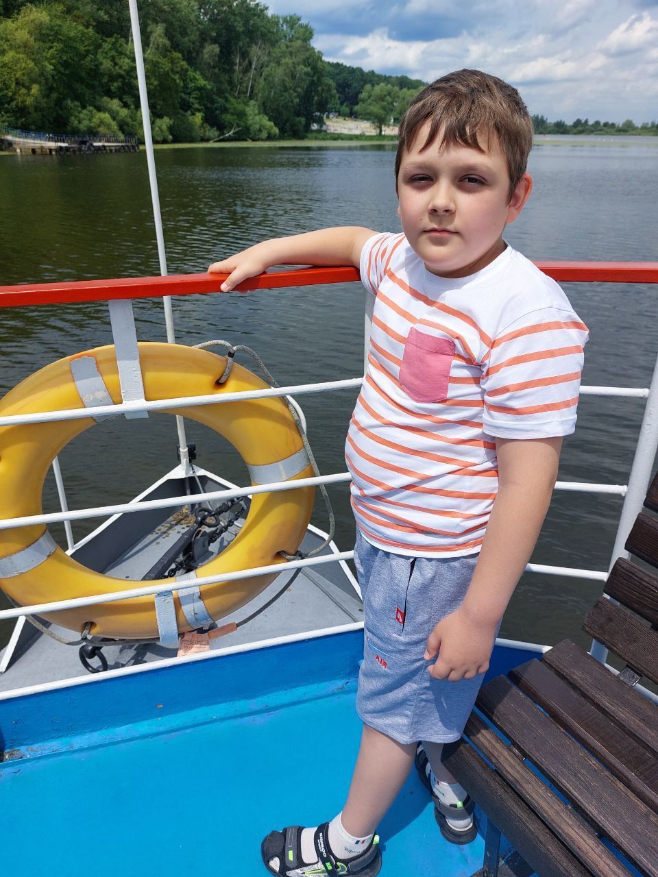 Новини Тернополя - фото з Президенте, врятуйте тата з полону! 10-річний Марк з Маріуполя просить допомоги у Володимира Зеленського