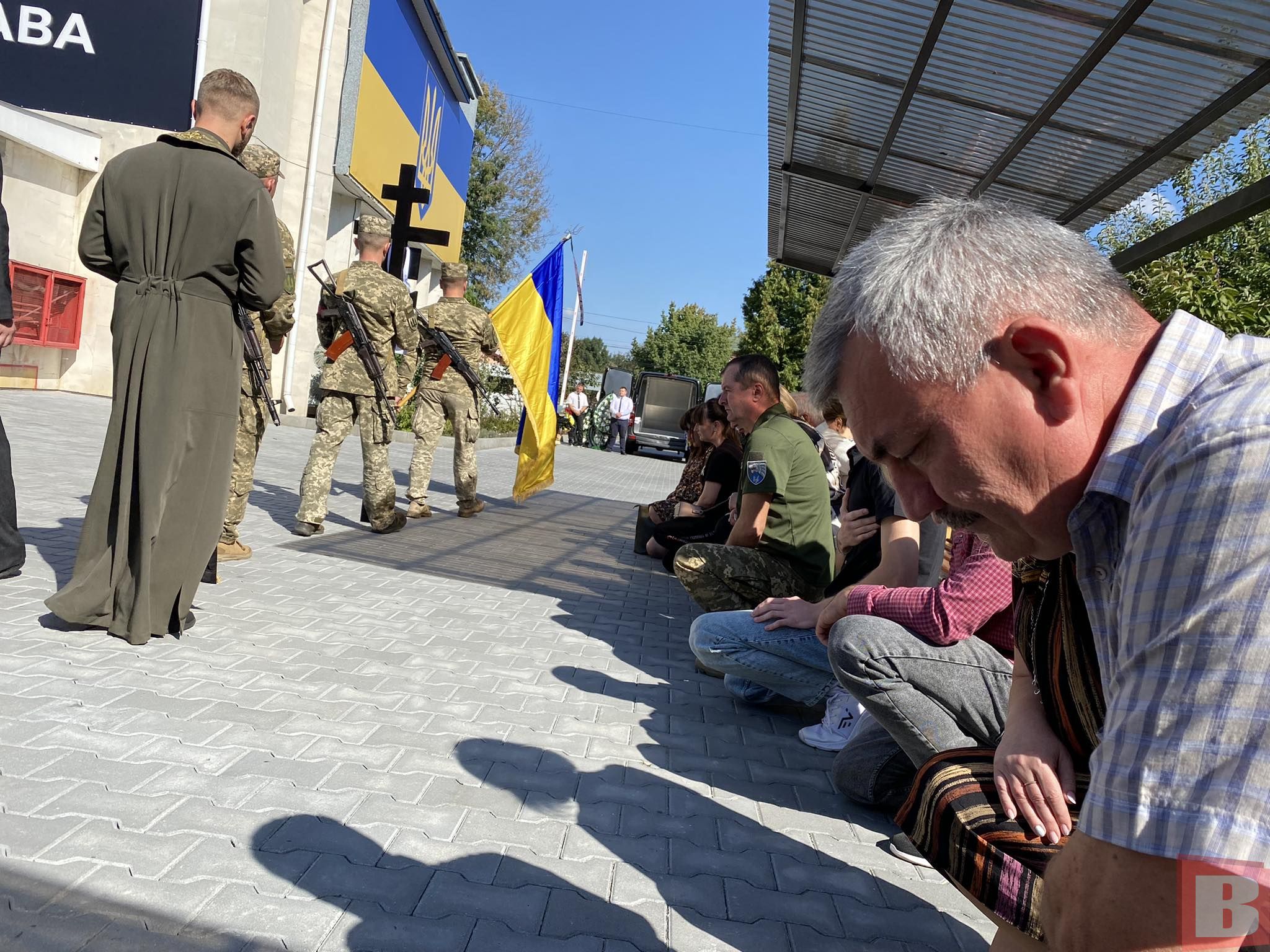 Новини Хмельницького - фото з Залишилося двоє дітей. Хмельничани попрощалися із розвідником Владиславом Лахманюком