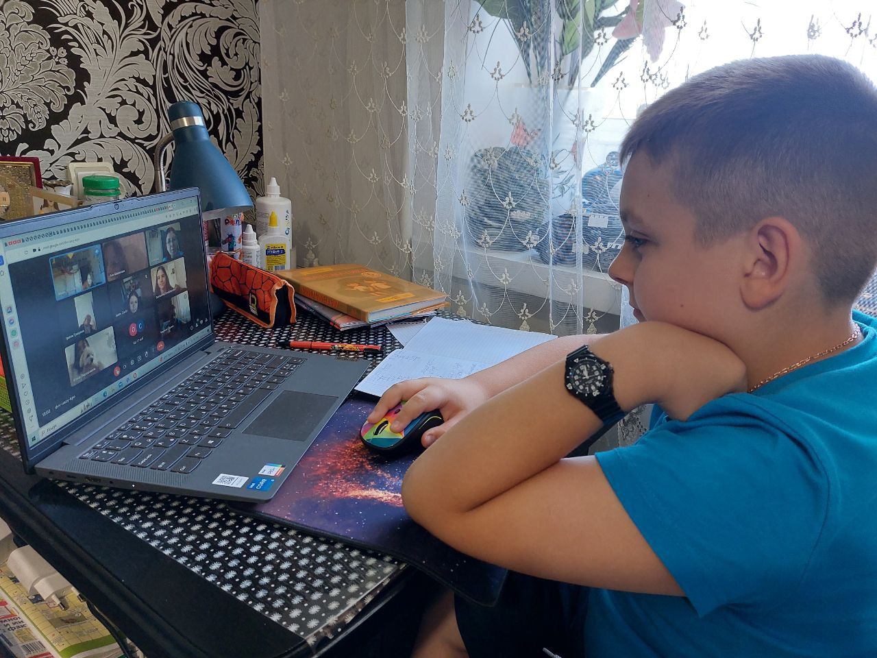 Новини Тернополя - фото з Президенте, врятуйте тата з полону! 10-річний Марк з Маріуполя просить допомоги у Володимира Зеленського