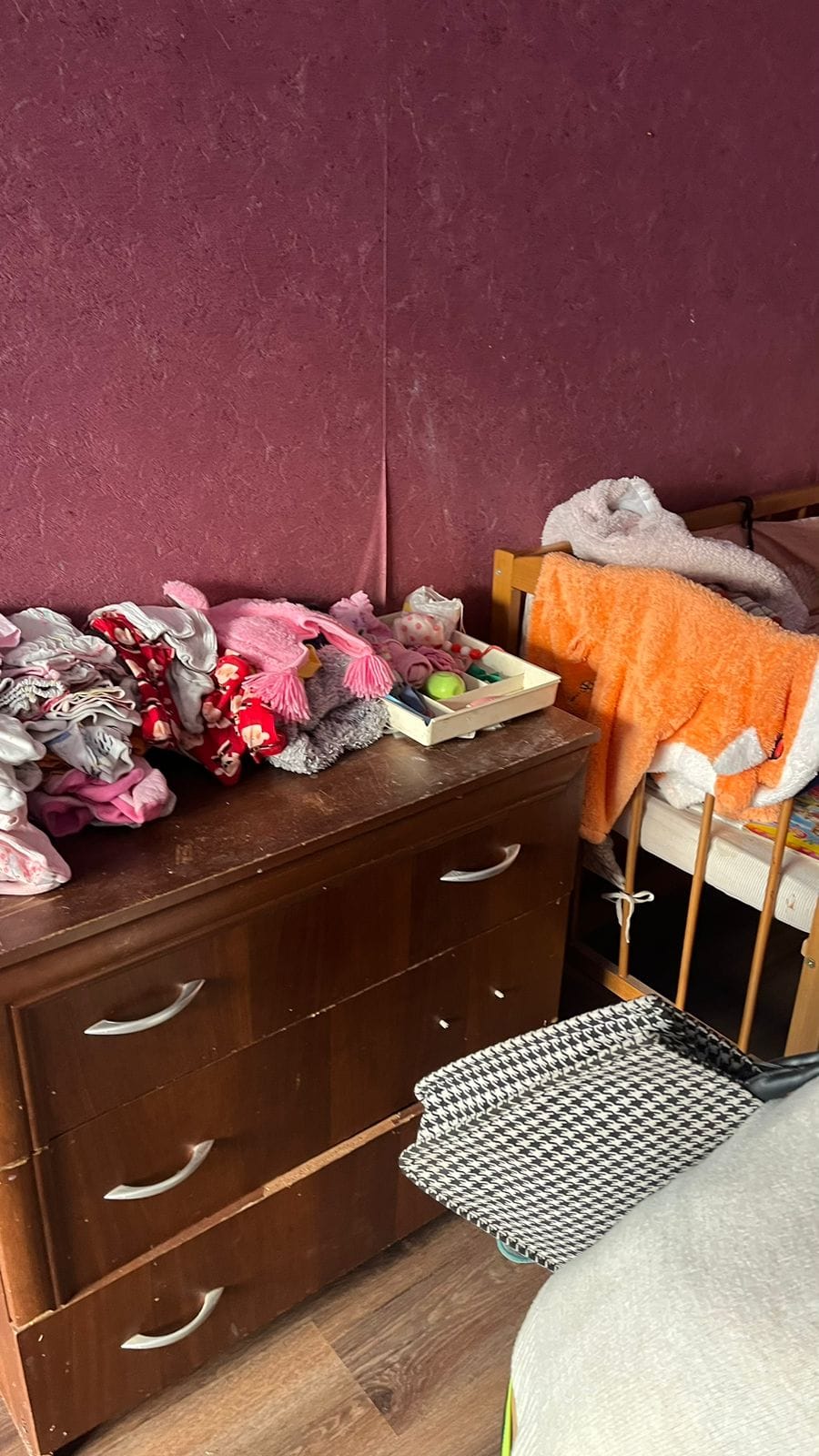 Нет описания фото.