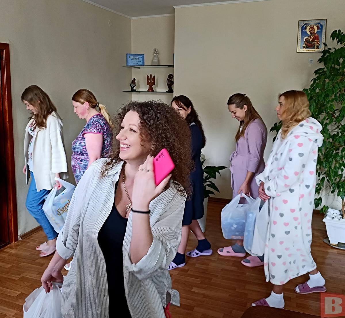 Новини Хмельницького - фото з Більше хлопчиків і двійня. У Хмельницькому вітали мам, які народили у День міста