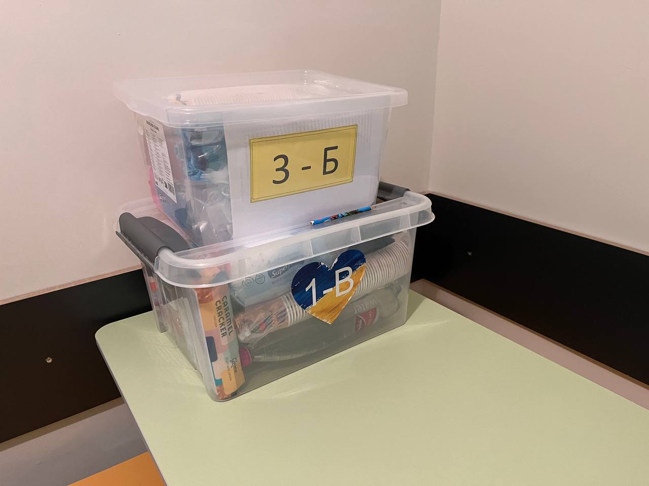 Новини Тернополя - фото з Мають проектори та зони відпочинку: ми побували в трьох шкільних укриттях Тернополя