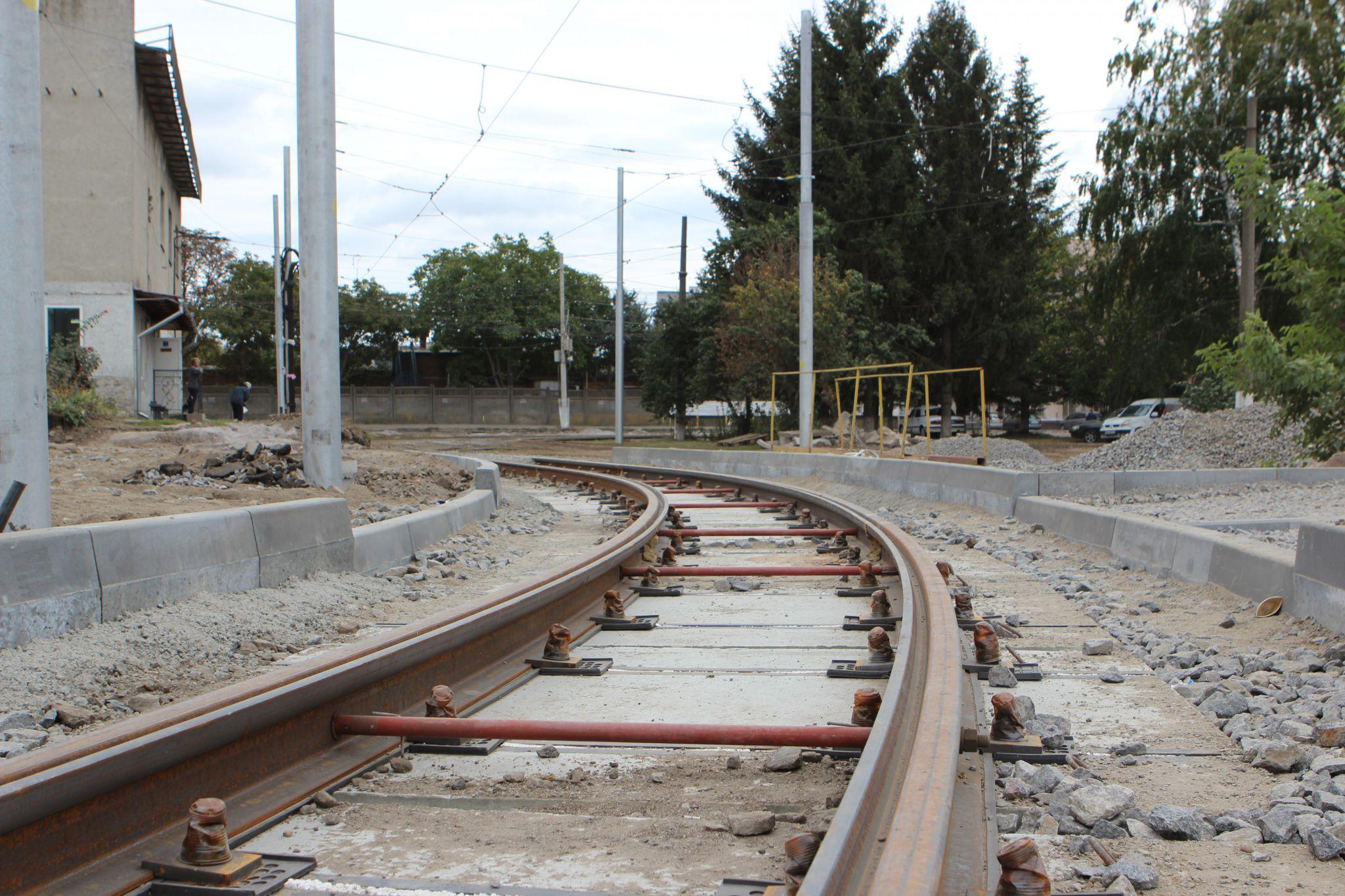 Новини Вінниці - фото з Трамвайні колії прокладені вздовж всієї вулиці: як виглядає реконструкція на Батозькій