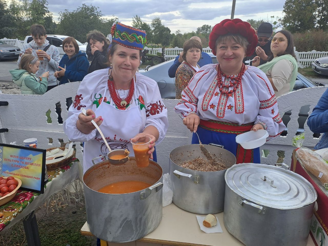 Новини Козятина - фото з «Борщ і каша сила наша» Кошти з благодійних концертів — нашим землякам на передову