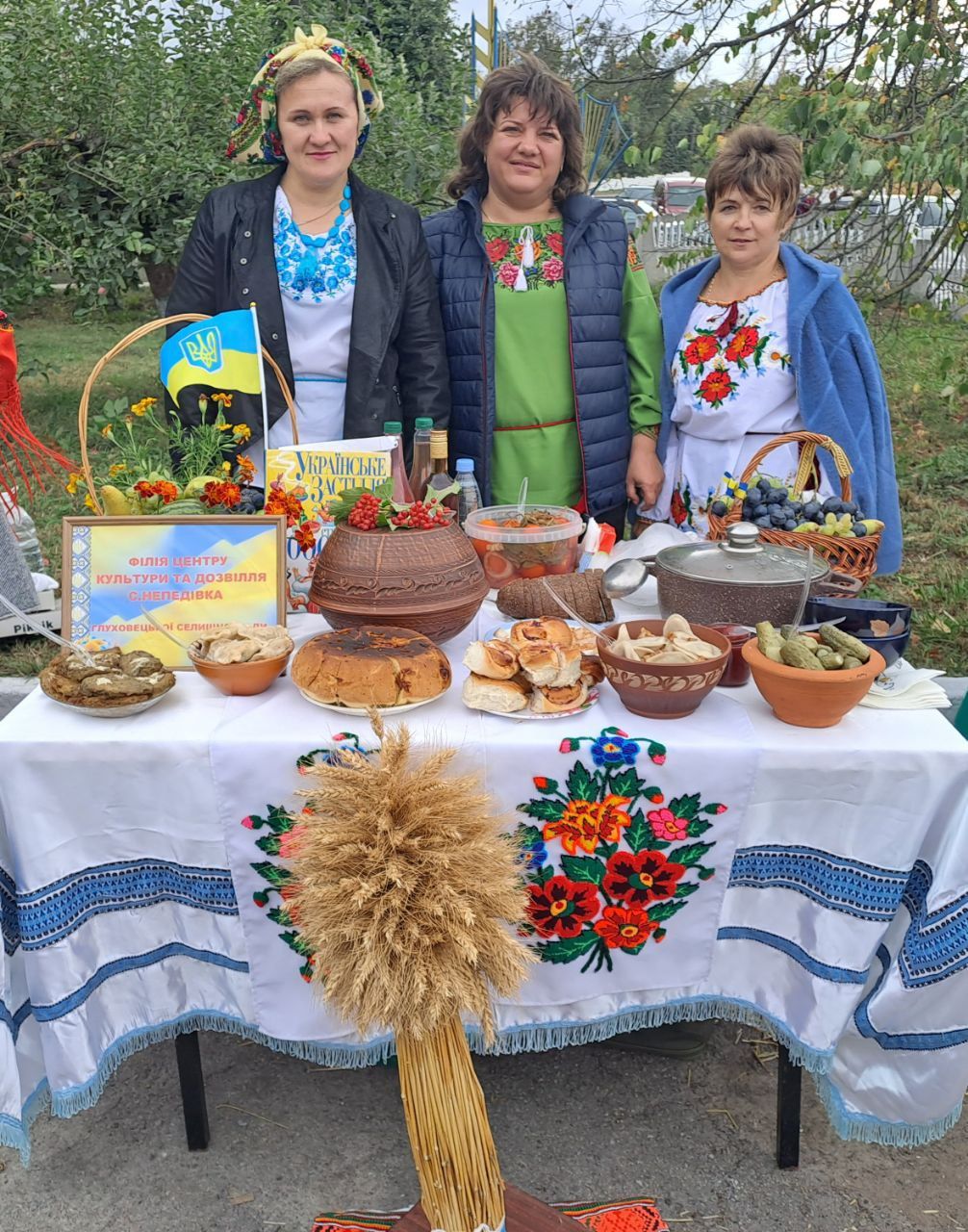 Новини Козятина - фото з «Борщ і каша сила наша» Кошти з благодійних концертів — нашим землякам на передову