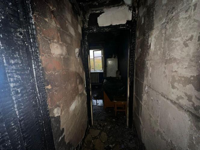 Новини Вінниці - фото з На Жмеринщині горів будинок: двоє дітей загинули, четверо — врятували