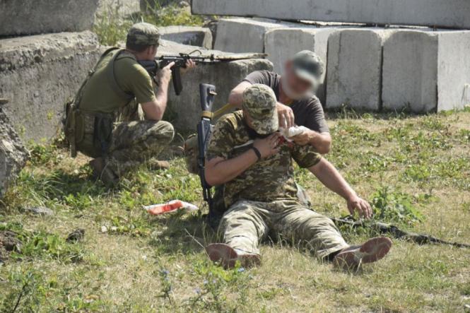 Бий, біжи або замри. Військовий розповів бійцям-новачкам, яким буде страх і що з ним робити