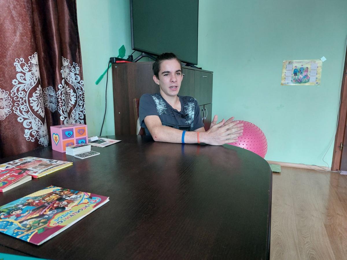 Новини Тернополя - фото з Нашого дому вже немає… Будинок сімейного типу з Донеччини, де 11 дітей, знайшов прихисток на Тернопіллі