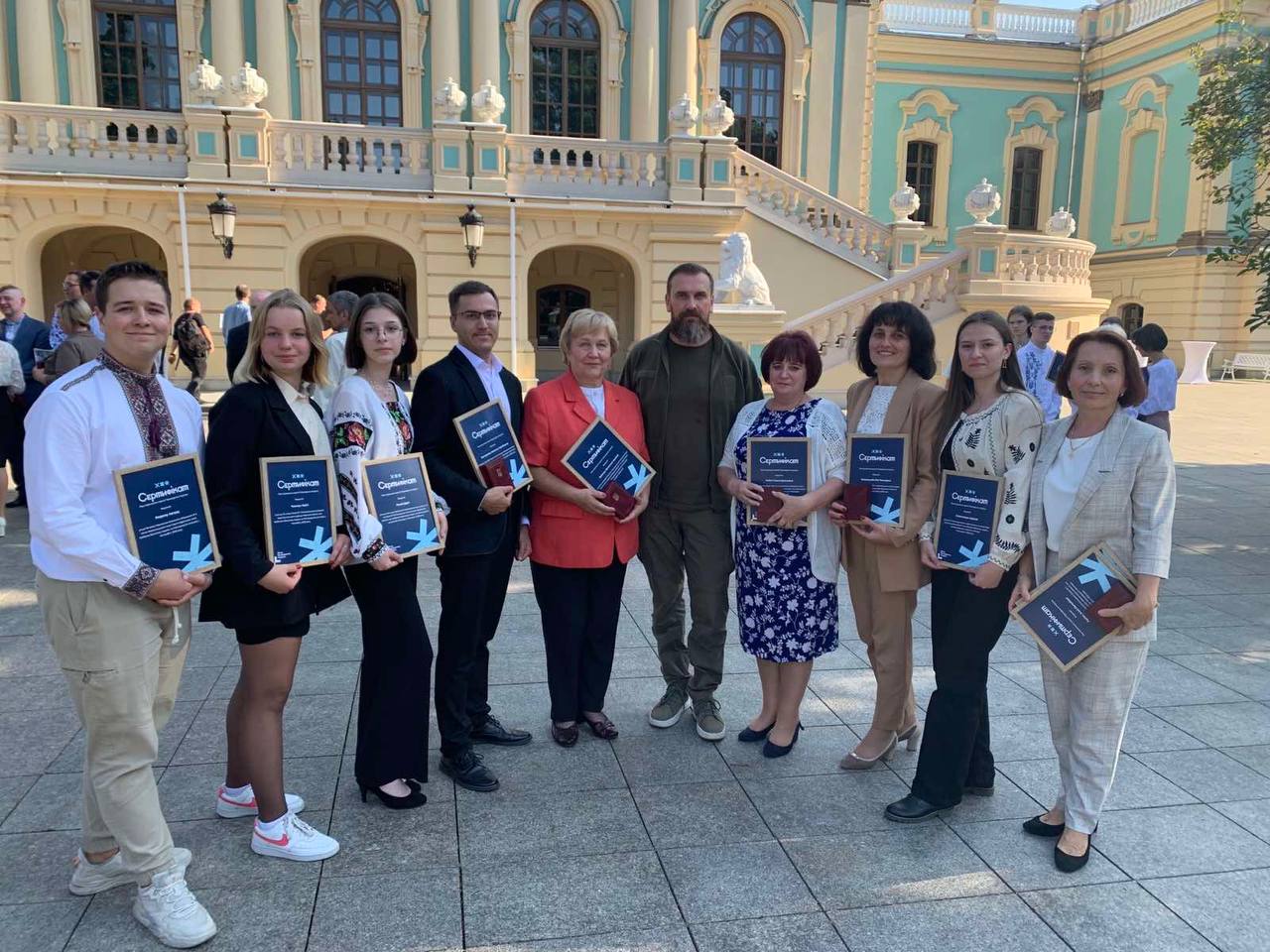 Новини Хмельницького - фото з Зеленський нагородив вчительку географії з Хмельницького. Розповідаємо історію Галини Чабан