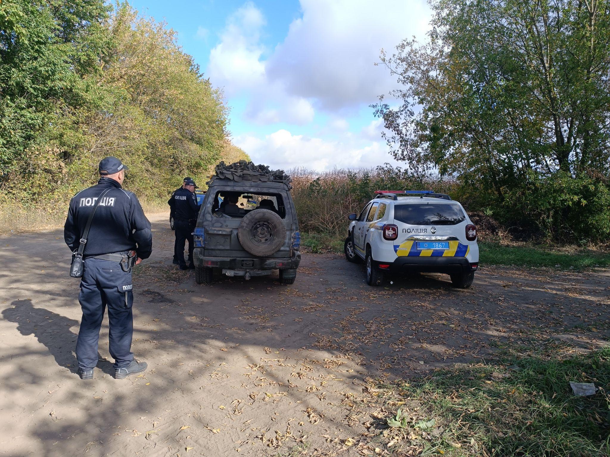 Новини Козятина - фото з Небезпечний виклик та остограмлений тракторист: один день з офіцером Махнівської громади