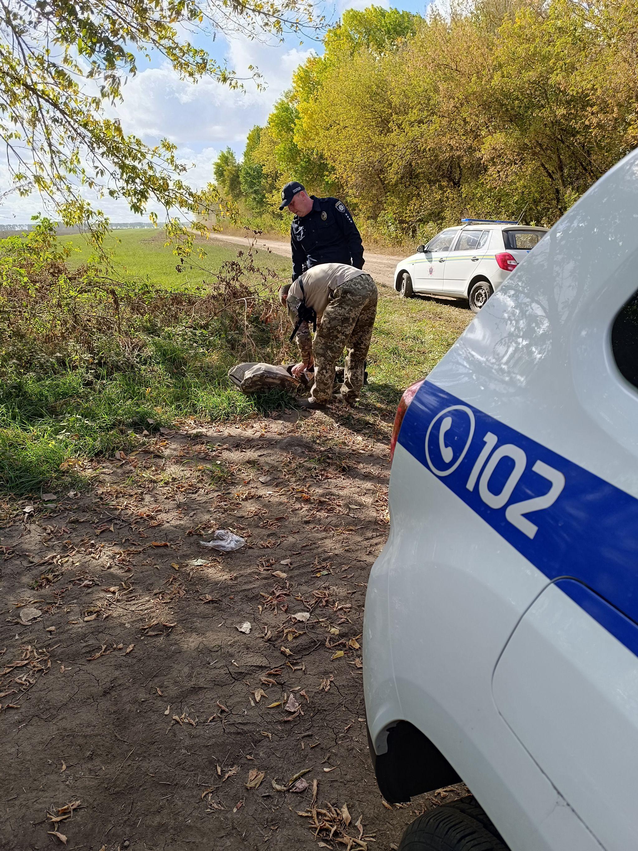 Новини Козятина - фото з Небезпечний виклик та остограмлений тракторист: один день з офіцером Махнівської громади