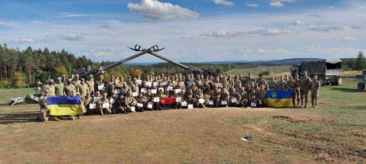 Новини Тернополя - фото з Він міг би видобувати нафту, та тепер у «чорне золото» перетворює загарбників