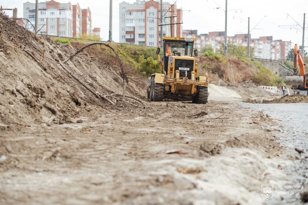 Новини Тернополя - фото з На вул. Гайовій вже зробили 600 метрів дороги