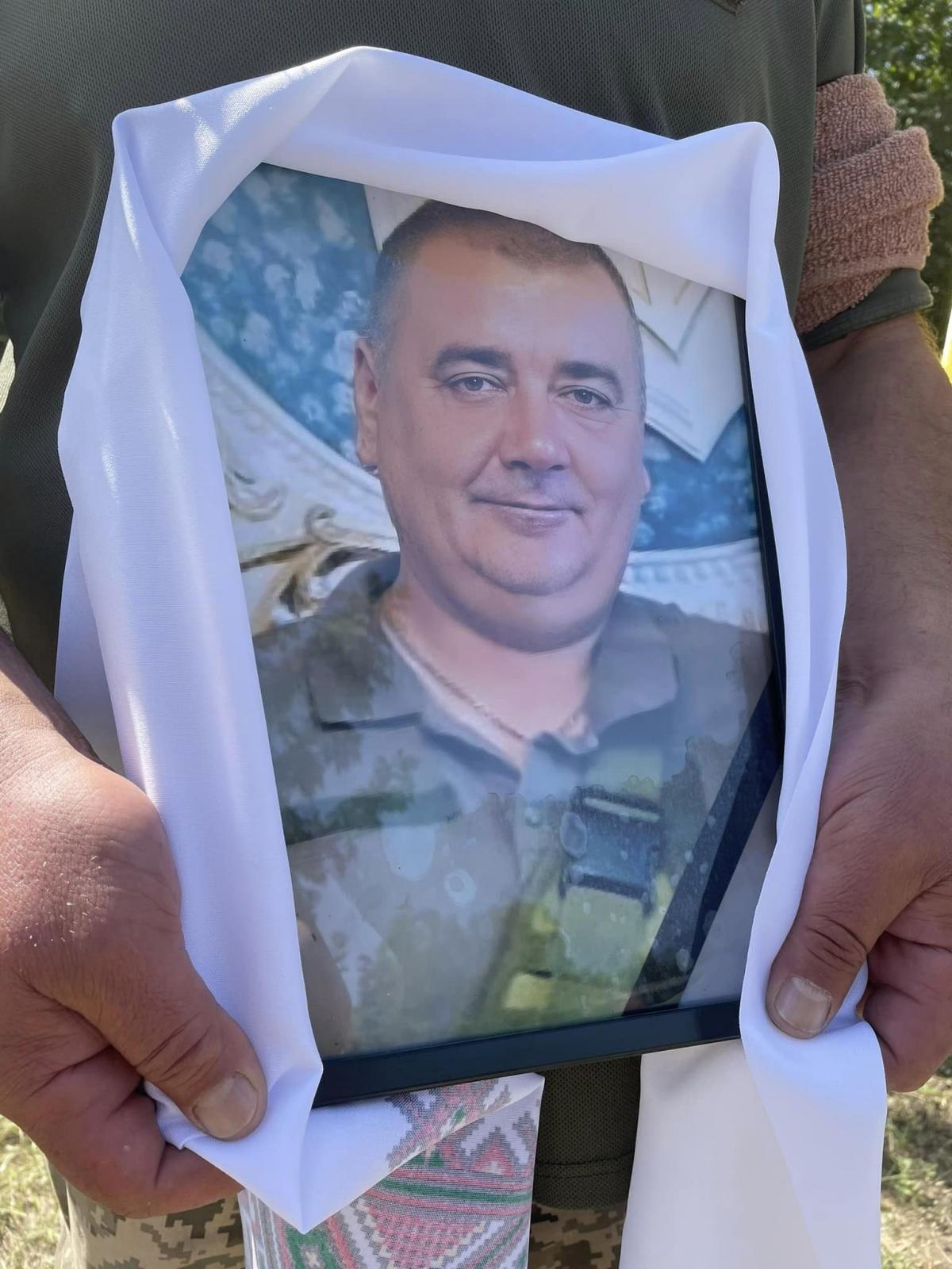 Новини Хмельницького - фото з “Мамо, я буду до кінця”: історія загиблого на війні захисника Сергія Іванюка