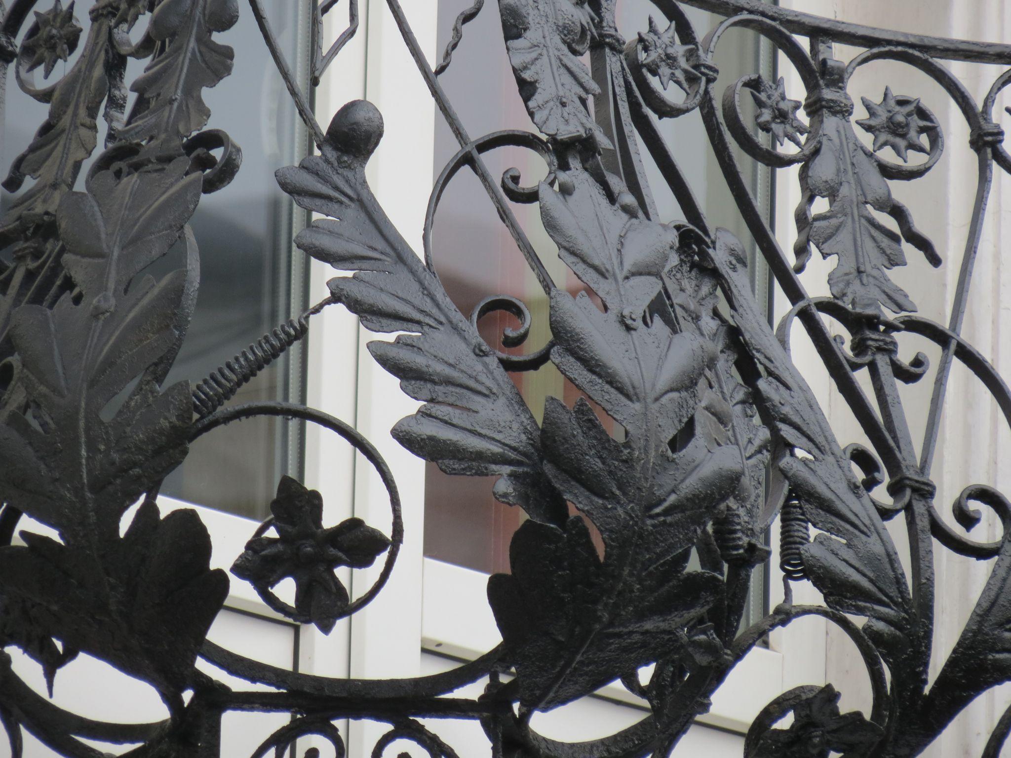 Новини Тернополя - фото з Реставрація за 300 тисяч: як виглядають оновлені балкони центральної міської бібліотеки