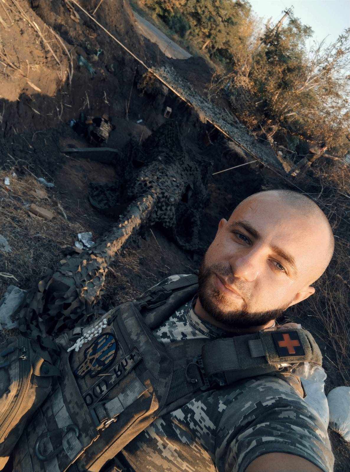 Новини Тернополя - фото з Він міг би видобувати нафту, та тепер у «чорне золото» перетворює загарбників