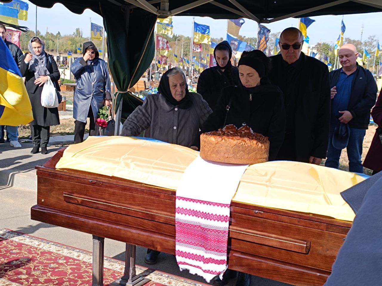 Новини Вінниці - фото з «Він передчував свою смерть»: Вінничани провели в останню путь Георгія Голубова