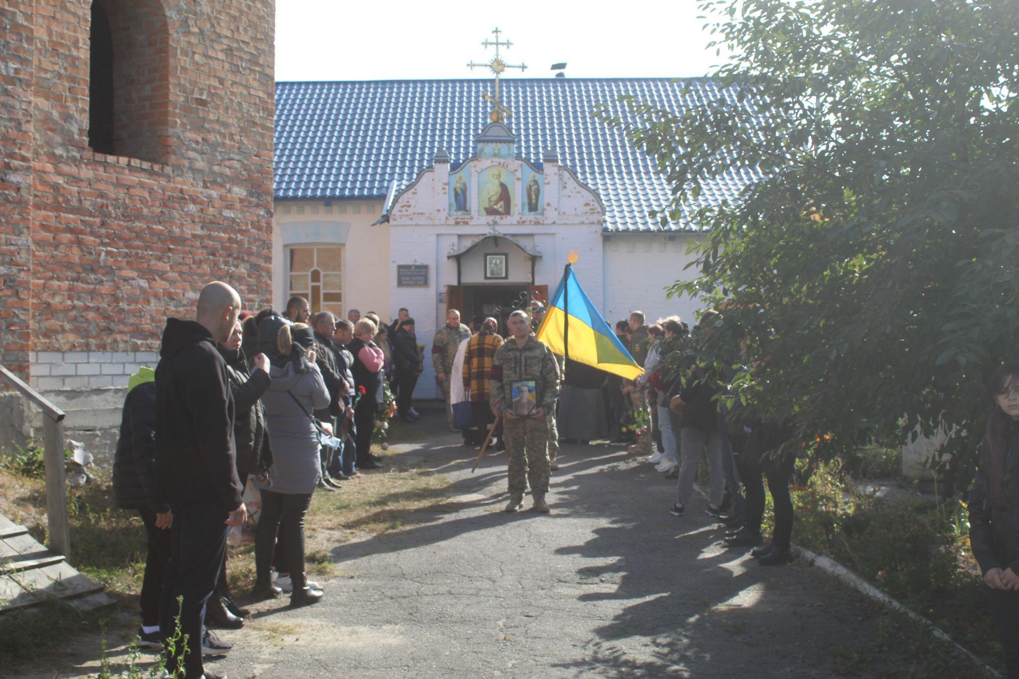 Новини Козятина - фото з «У вересні Толік був вдома. Наче Бог відпустив, щоб з усіма попрощався»