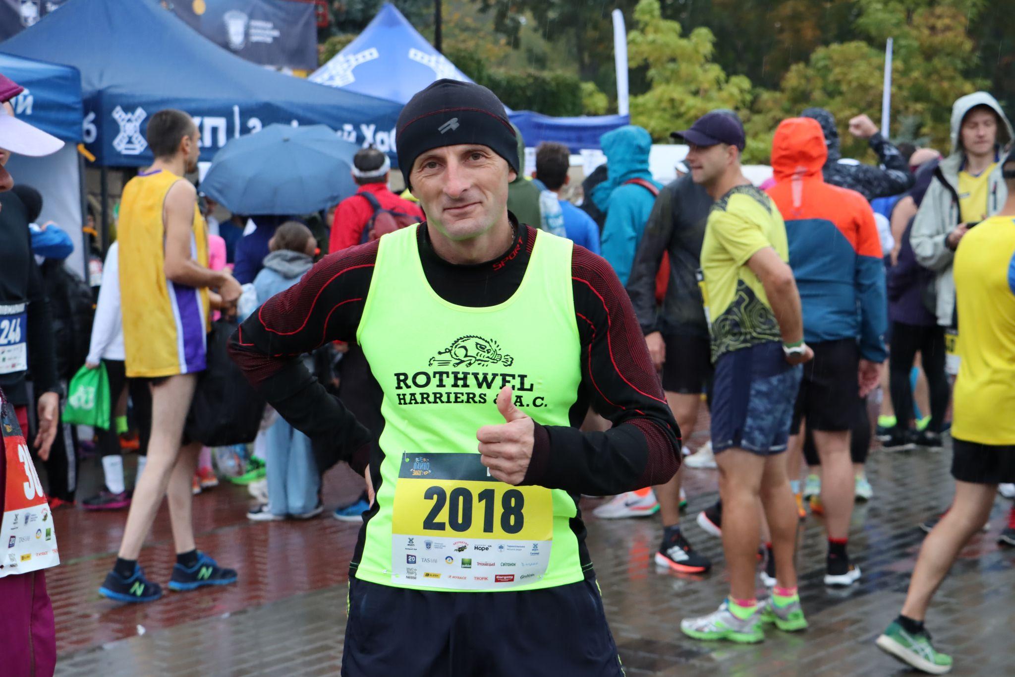 Новини Тернополя - фото з 275 тисяч для армії зібрали на «Файнозабігу» у Тернополі