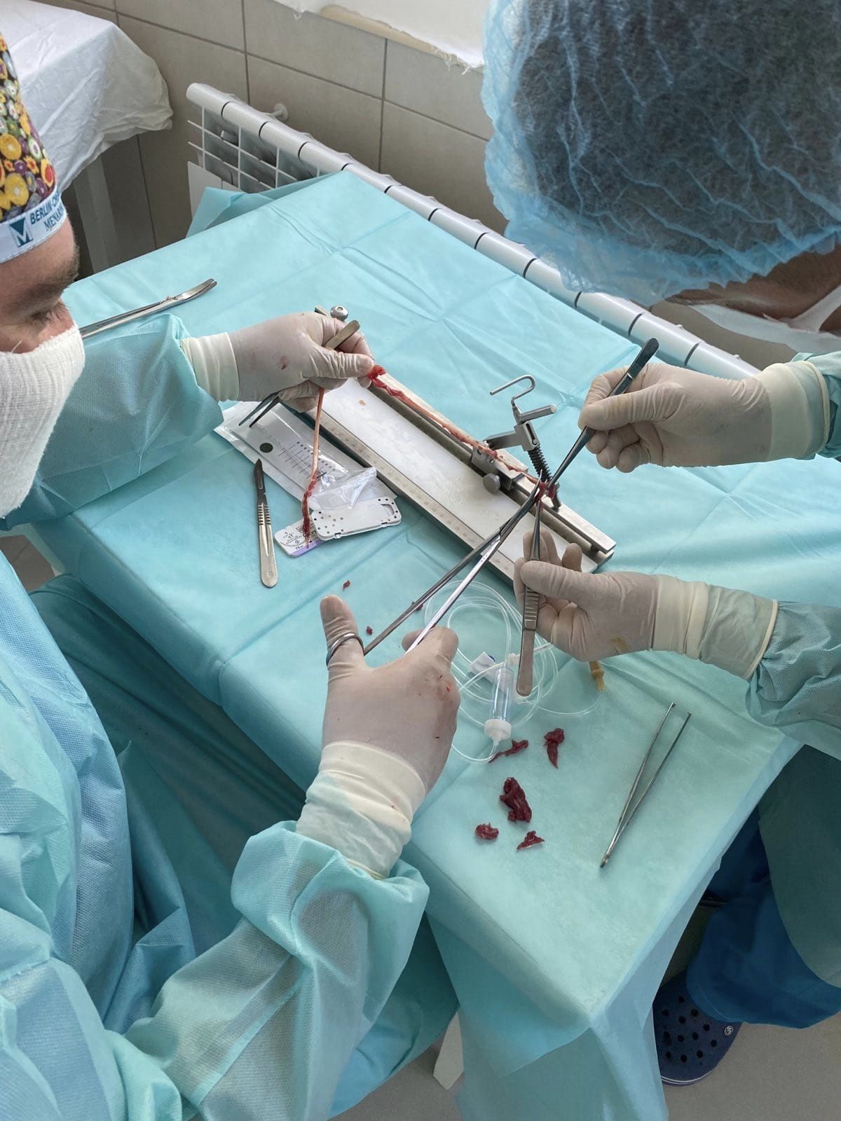 Новини Хмельницького - фото з У Шепетівській лікарні провели унікальну операцію на коліні