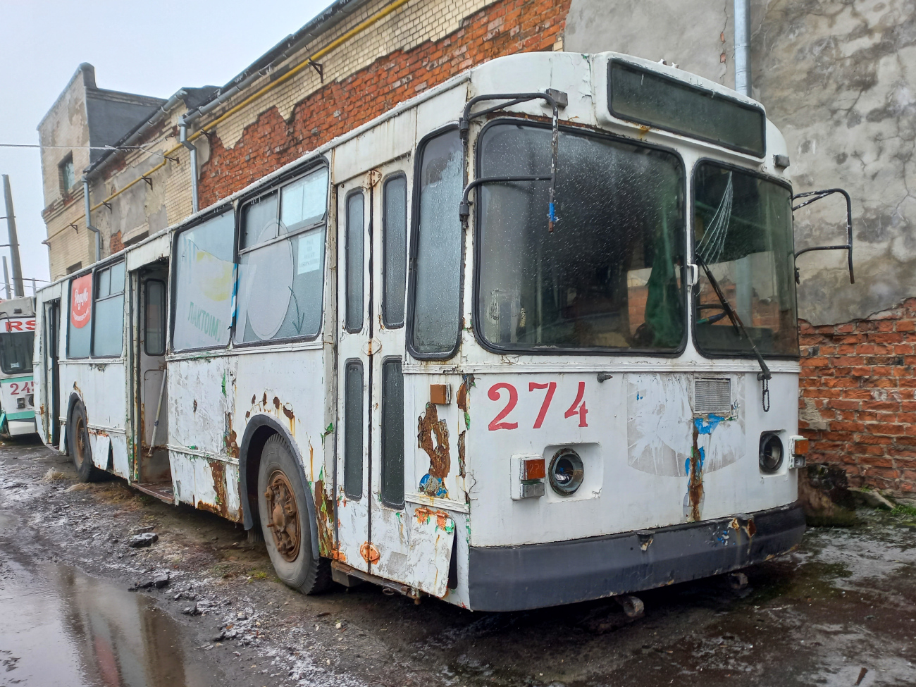 Новини Хмельницького - фото з «Електротранс» хоче списати 12 тролейбусів. Як вони виглядають