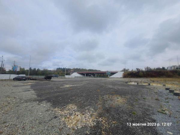 Новини Тернополя - фото з На Бережанській демонтують два обʼєкти та приберуть транспортний засіб