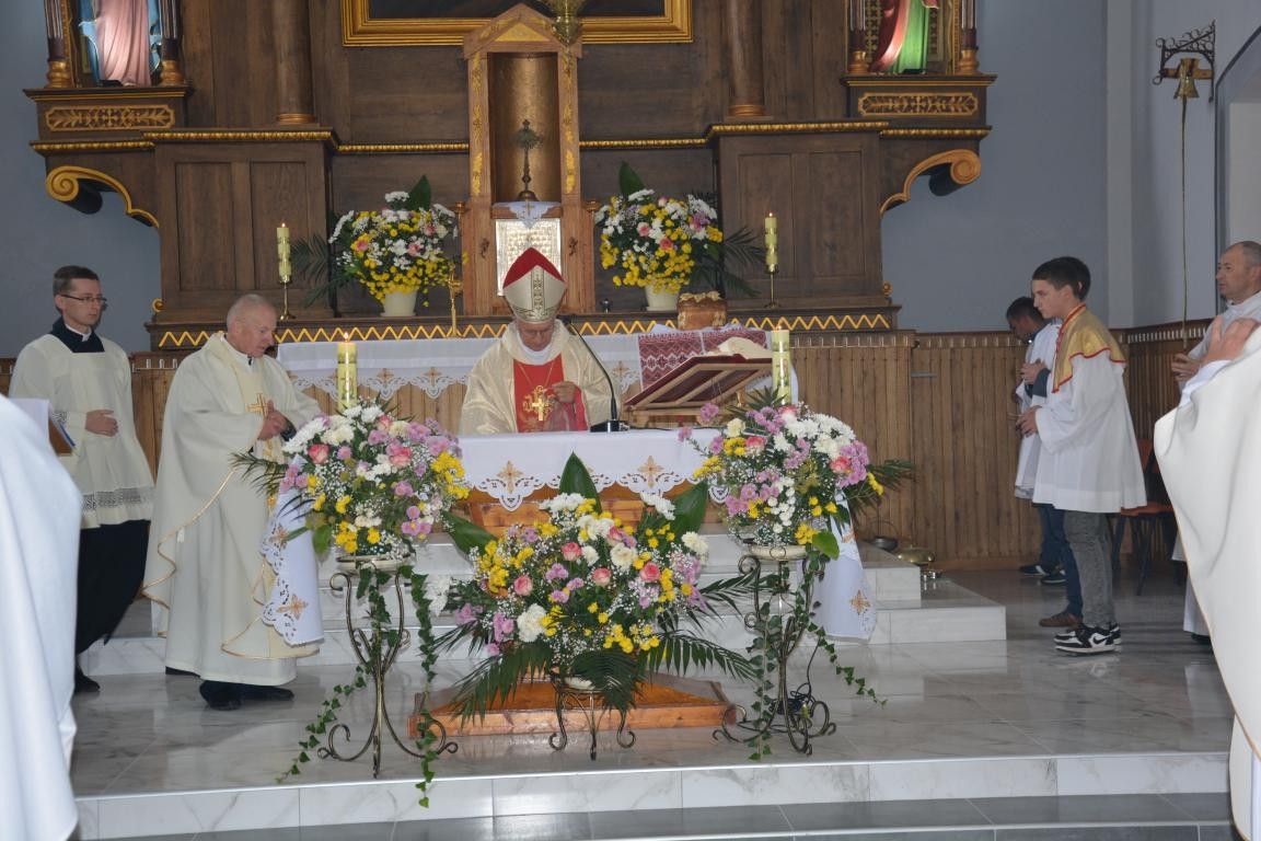 Новини Тернополя - фото з У с.Лошнів відзначили 150-річчя з дня заснування костелу