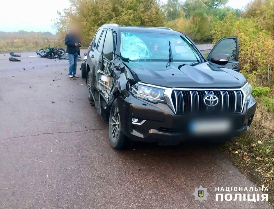 Новини Житомира - фото з ДТП біля Івниці: загинув мотоцикліст
