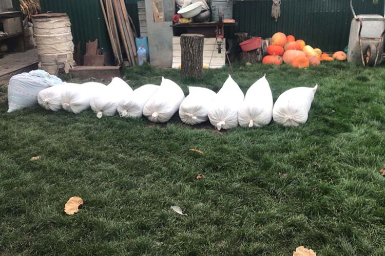 Новини Тернополя - фото з Нелегальний мініцех з виготовлення сигарет викрили оперативники Чортківщини