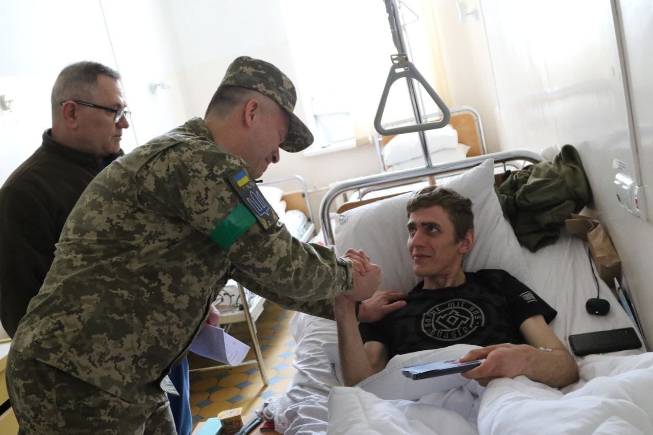 Новини Хмельницького - фото з Лікарі по частинах збирали його ногу. Історія кам’янчанина на псевдо “Дикий”