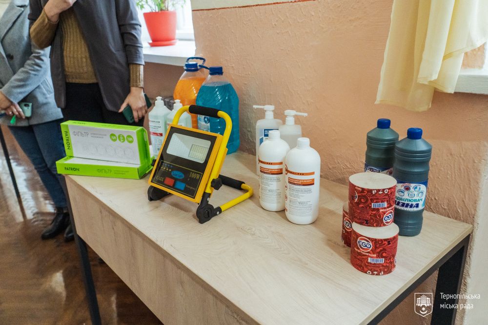 Новини Тернополя - фото з Тернополяни та відповідні служби навчалися в центрі міста, як діяти при блекауті