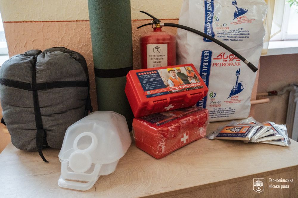 Новини Тернополя - фото з Тернополяни та відповідні служби навчалися в центрі міста, як діяти при блекауті