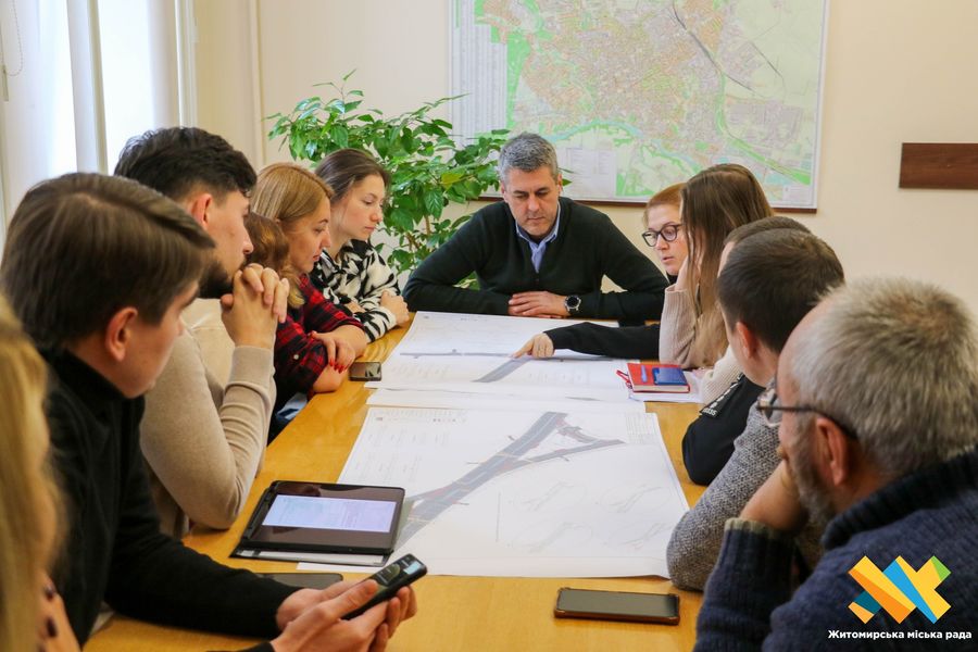 Новини Житомира - фото з У міськраді обговорили розробку веломаршрутів міста