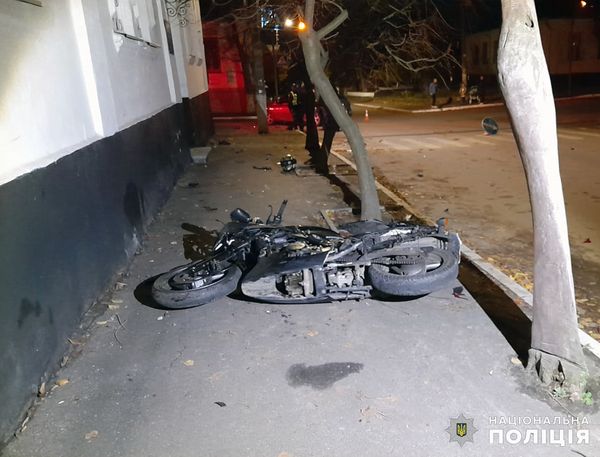 Новини Житомира - фото з У Радомишлі п’яна водійка збила мотоцикліста