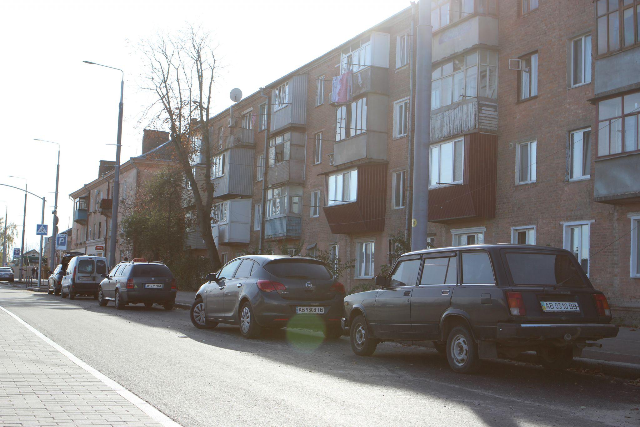 Новини Вінниці - фото з Встановили трамвайні та автобусні зупинки: як виглядає реконструкція на Батозькій