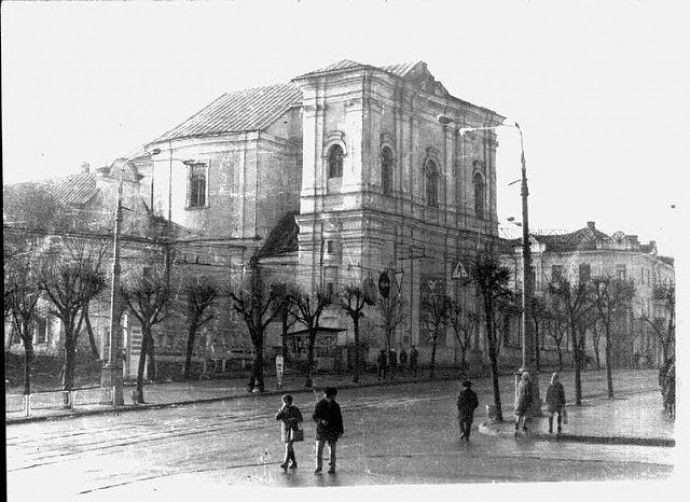 Новини Вінниці - фото з Був костелом і органною залою. Вінницький Собор відзначає 265-річчя