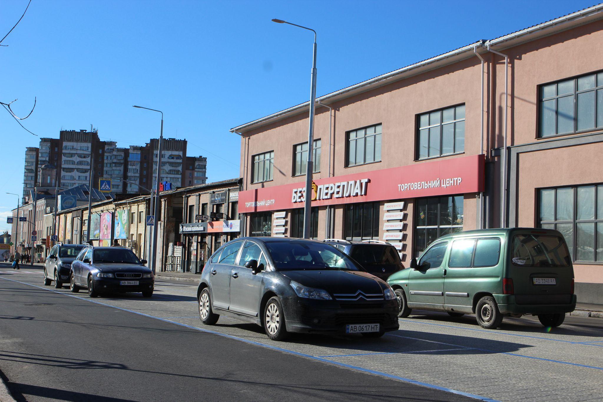 Новини Вінниці - фото з На Батозькій відновили рух громадського та приватного транспорту. Як виглядає вулиця