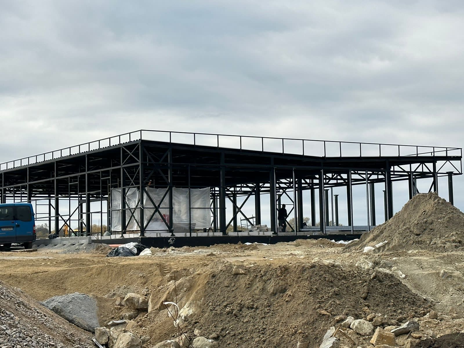 Новини Вінниці - фото з Біля Писарівки будують автозаправку. Прокурори вважають її незаконною