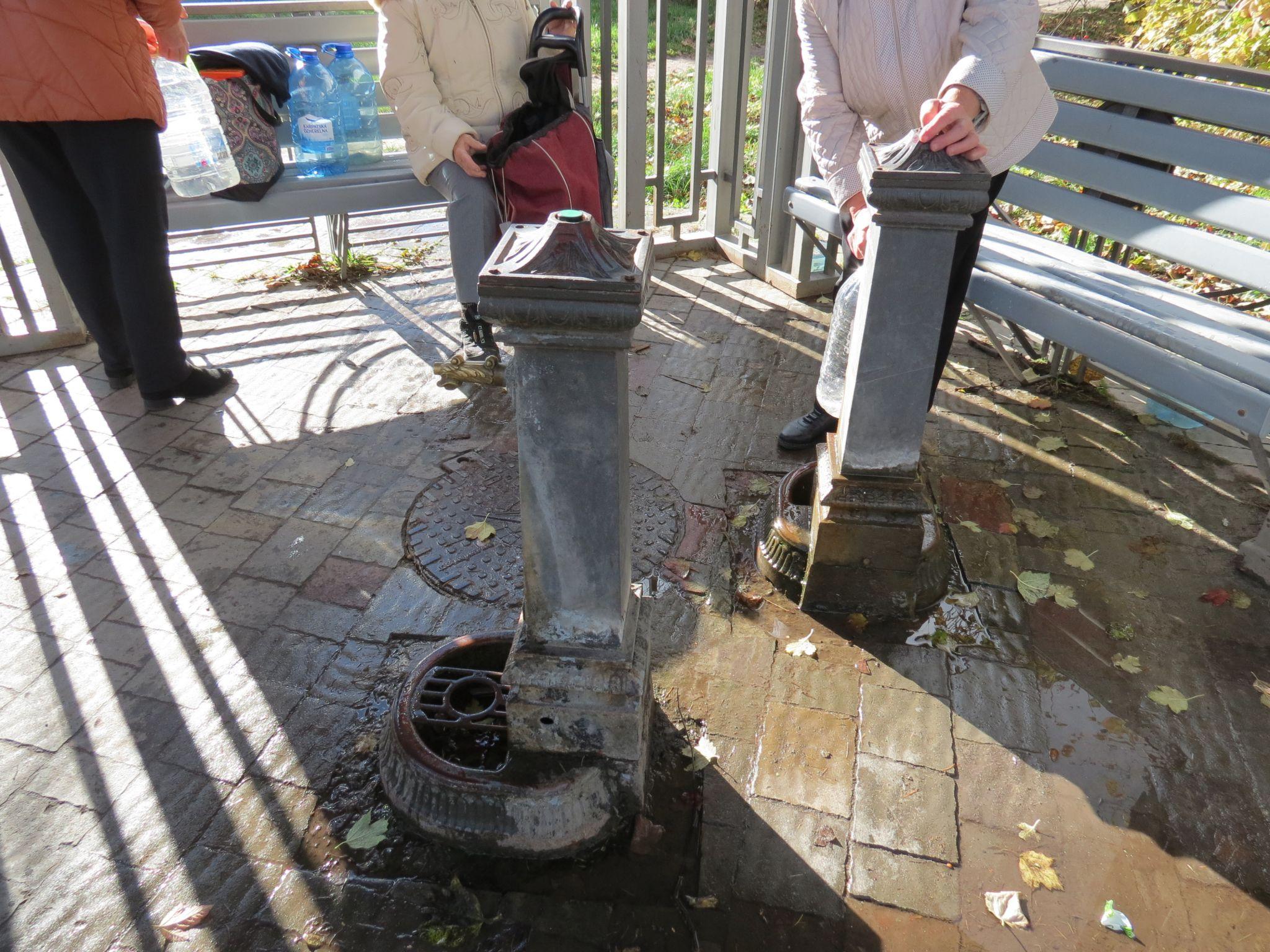 Новини Тернополя - фото з Чи можна набрати безкоштовну питну воду у бюветах Тернополя: ми перевірили